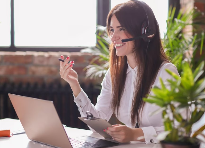 Contact Us Customer Support Executive on the phone